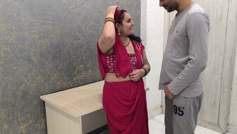 Desi chudai hub: Saas ki chudai follando mucho semen en la boca