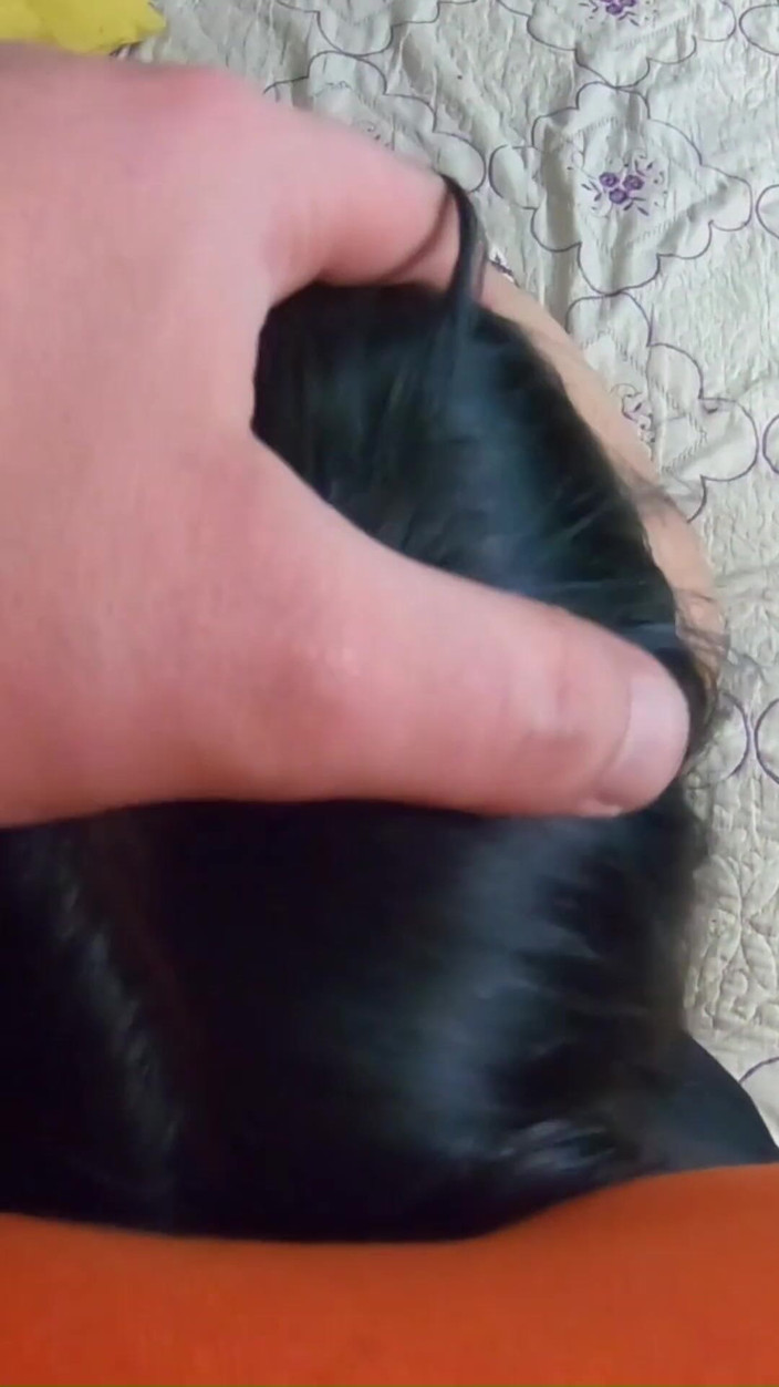 MilfyCalla: Milfycalla se fait facefucker, levrette et éjacule sur ma camisole noire...