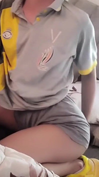 ทอมบอยอาหรับมือสมัครเล่นช่วยตัวเอง 4