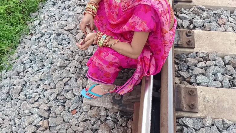 Lalita Singh: Video rekaman seks tante seksi india ngentot sama pacarnya di...