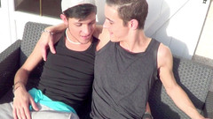 FRENCH STRAIGHT BOYS FUCKING GAY: Twink francesa Lilou follada por su curioso heterosexual