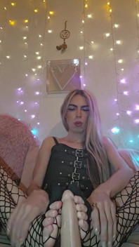 If You Like Being a Good Boy for Stepmommy, You'll Love This Video