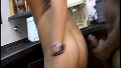 Just X Gays amateur porn: Twinks erstes mal mit einem großen schwarzen schwanz - langsamer Start,...