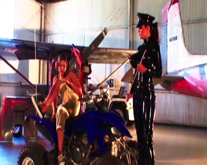BDSM Fetish Deutschland: Jenna Presley &amp; Jenaveve Jolie in 4 Hours Fetish 24
