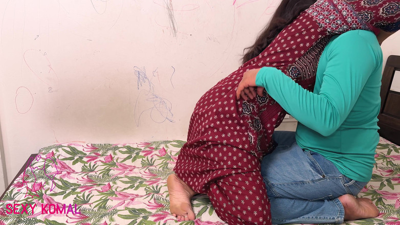 Sexy Komal: コマルは、多くの人が「顔を見せて、でも私のメンバーには見せないで」と言っていると言っていました。