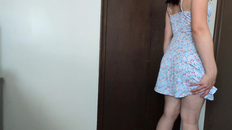 Mimiandevan: 大屁股站立独奏高潮