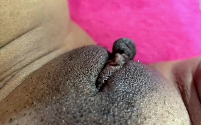 Kanchan devi: Black Pussy Pamping in Indian Wife
