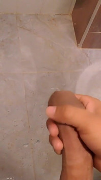 (valeria Toro) I Model My Big Cock Until I Explode a Lot of Milk with the Mirror of My Bathroom Nton De Leche with the Explosion