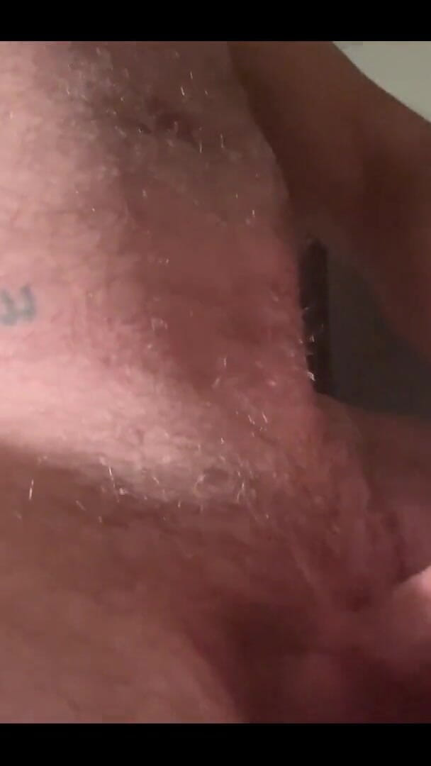 Chet Ranger XXX: Masturbace