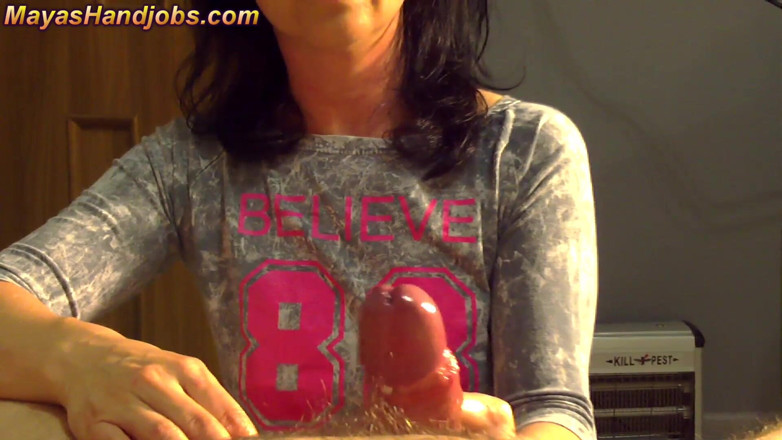 Mayashandjobs: 2명의 사정으로 따먹히는 자지