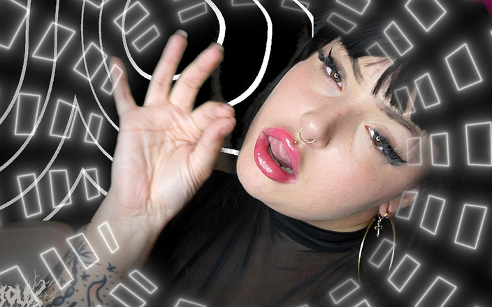 Bijoux: Lagi sendirian dan buzzed