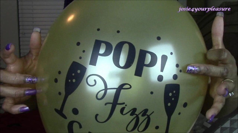 Josie4yourpleasure: Happy New Year Three Ways HD
