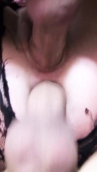Sexy Gym Scene-2_double Fuck and Double Cumshot with Friends in Lingerie at the Gym