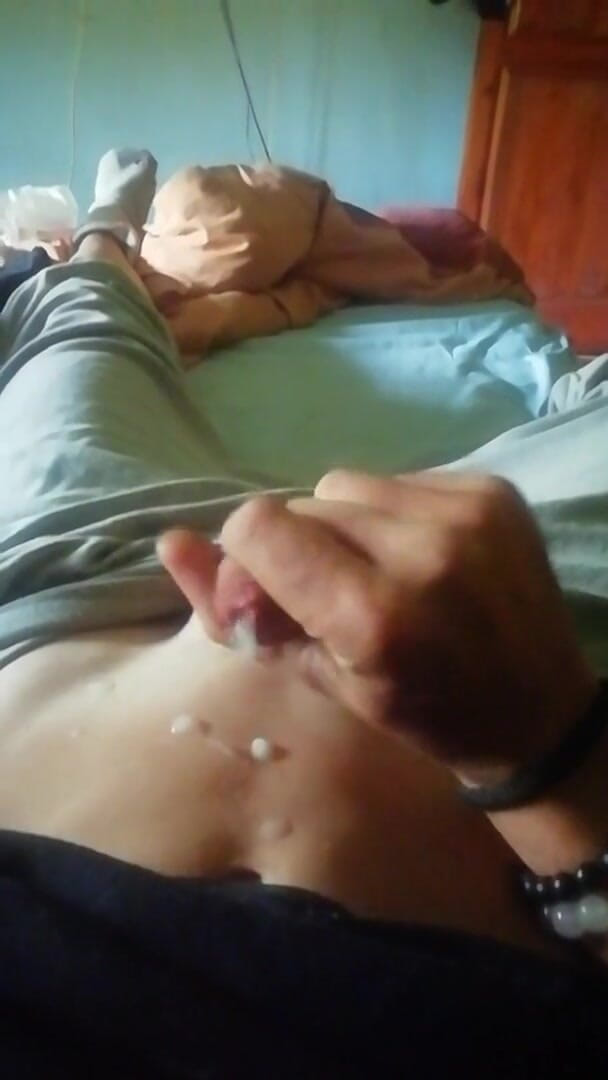 Culopeke: Éjaculation très riche pour manger du lait