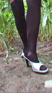 Niemiecka BDSM - wielkie cycki niewolnica milf