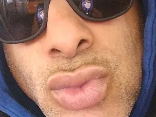 Get this good ass dick baby what. Do you feel safe w this good ass dick. Enjoy baby!