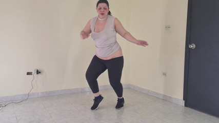 Alice H: Culo in classi Samba