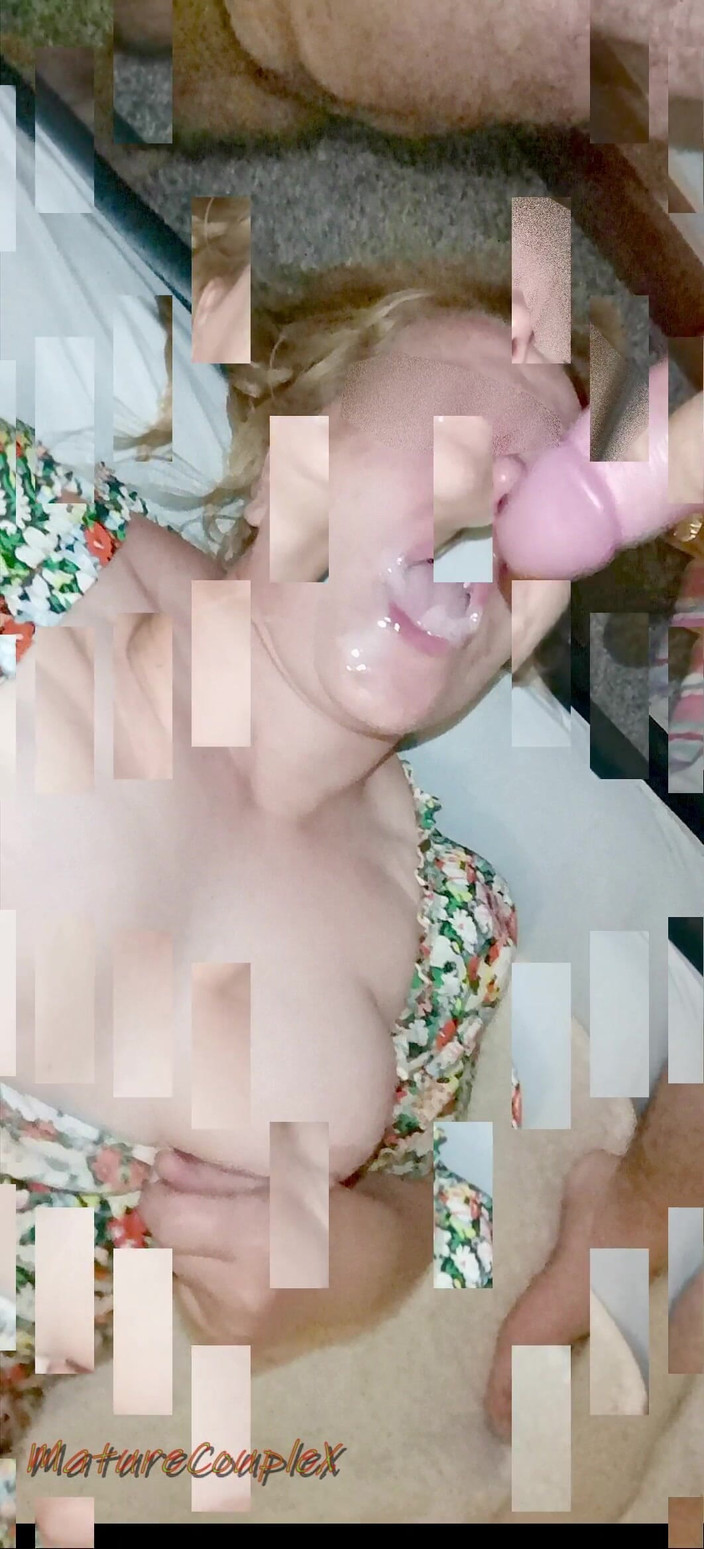 Maturecouplex: Maturecouplex, Ehefrau Kommt Rechtzeitig Zu Hause Für Einen Fick Und...