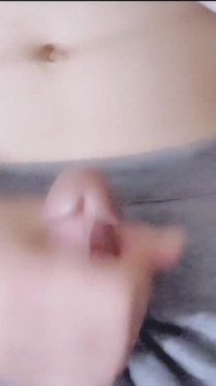 I Cum on My Belly