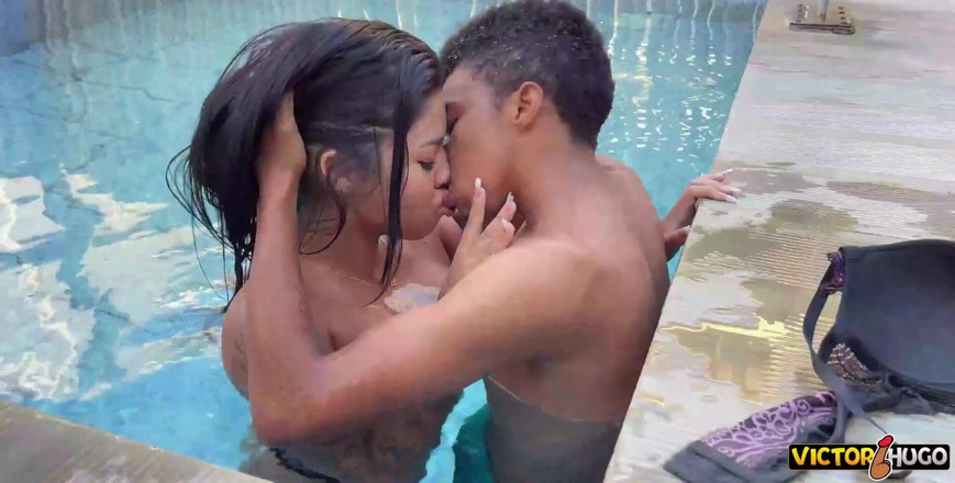 VictorHugo: Hodně jsem jí sál mokrou kundičku