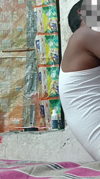 Virgen de la universidad chica follada duro por su madrastra