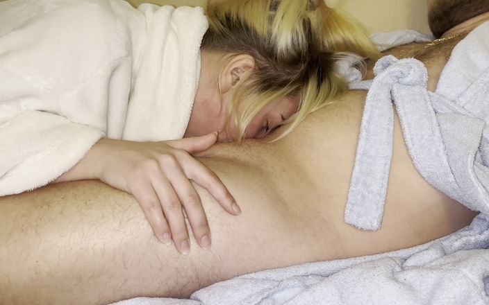 Raxxxbit: Morgon slarvig avsugning våt våt