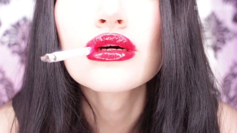 Lady Mesmeratrix Official: З'їж мій попіл....