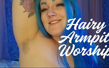 Luna Allora: Adorazione dell'ascella pelosa