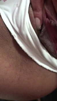 Olds pieprzy lalki - stary koleś Jerry Dick rucha czeską dziwkę Tera Joy w pubie