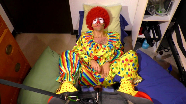 Ricky Cage: Fickorna på clownen