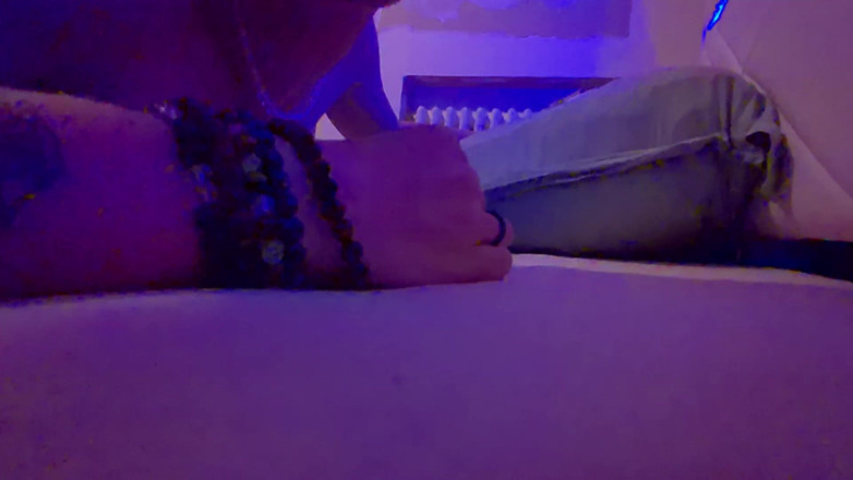 Axedu27: I Fuck Her Without Any Fuss