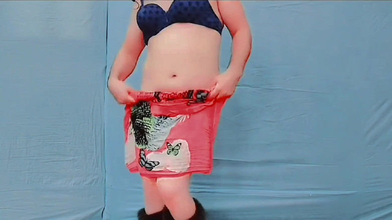 Kitty_Cross: Quyến rũ và tuyệt đẹp: Biên niên sử crossdresser được giải phóng