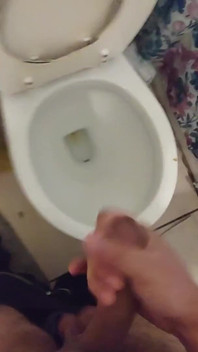 Gozando No Banheiro