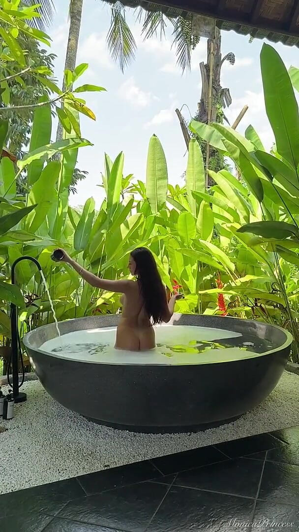 Get Wild with Me in a Steamy Jungle Bath Naked (Princess Monica)