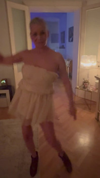 Nachbarn Meinen Arsch Gezeigt