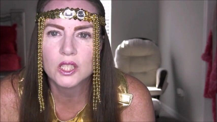 Nikki Nevada: 2019 Halloween kolekce