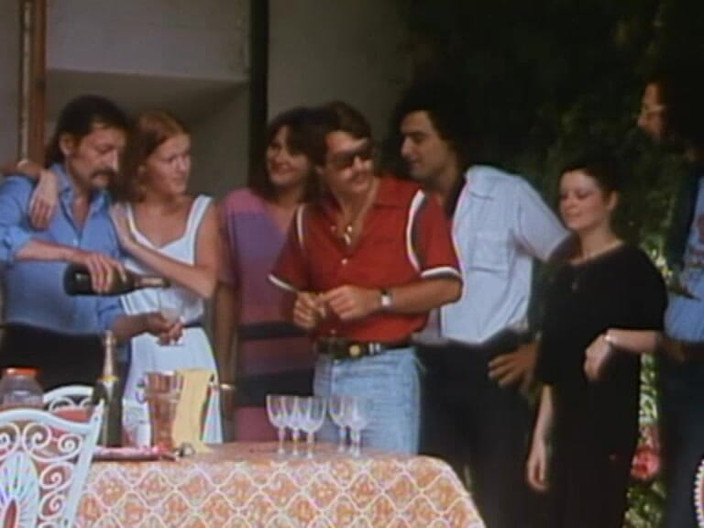 Java Consulting: Brigitte Lahaie, Annouchka &amp; Marion Webb Mơn Trớn Âm Đạo Ướt Át Trong Cảnh 8: "secrétaire Sans...