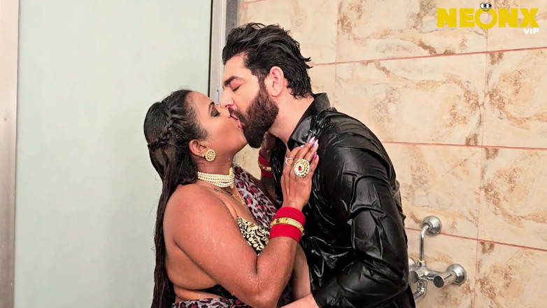 NeonxOTT: Cuplu indian desi sex secret porno indian