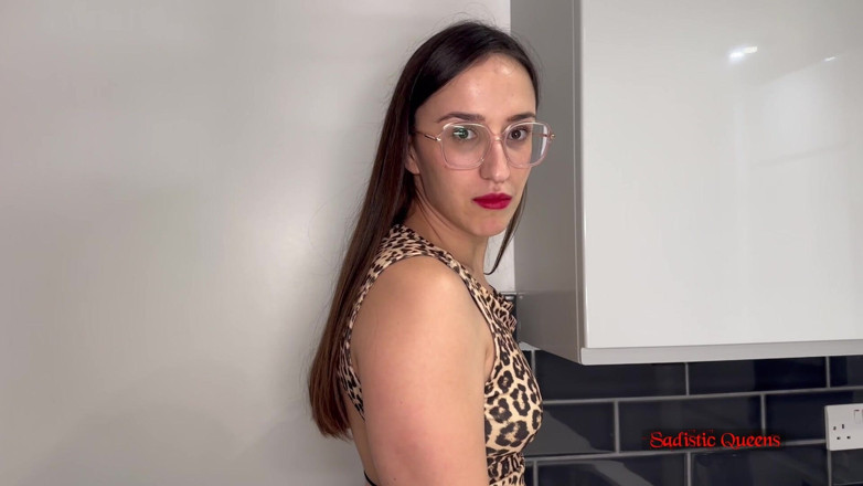 SquishySax's Sadistic Queens: Miss Lith - Suffer Under My Sharp Louboutins
