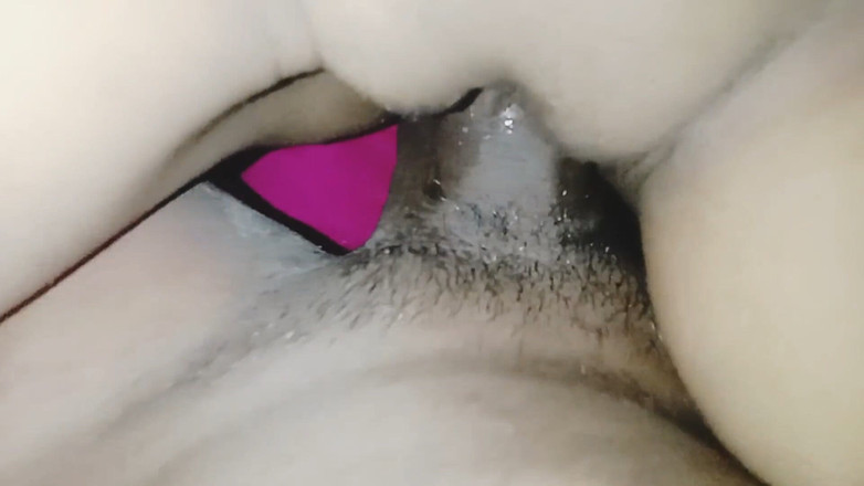 NixLeno: Rychlý sex s mojí sexy nevlastní sestrou, She's růžová kundička...