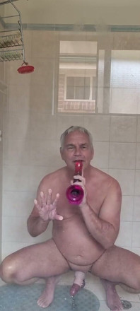 Новий райдужний ділдо