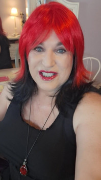 Wouldn't You Like to Kiss a Girl Like Me?