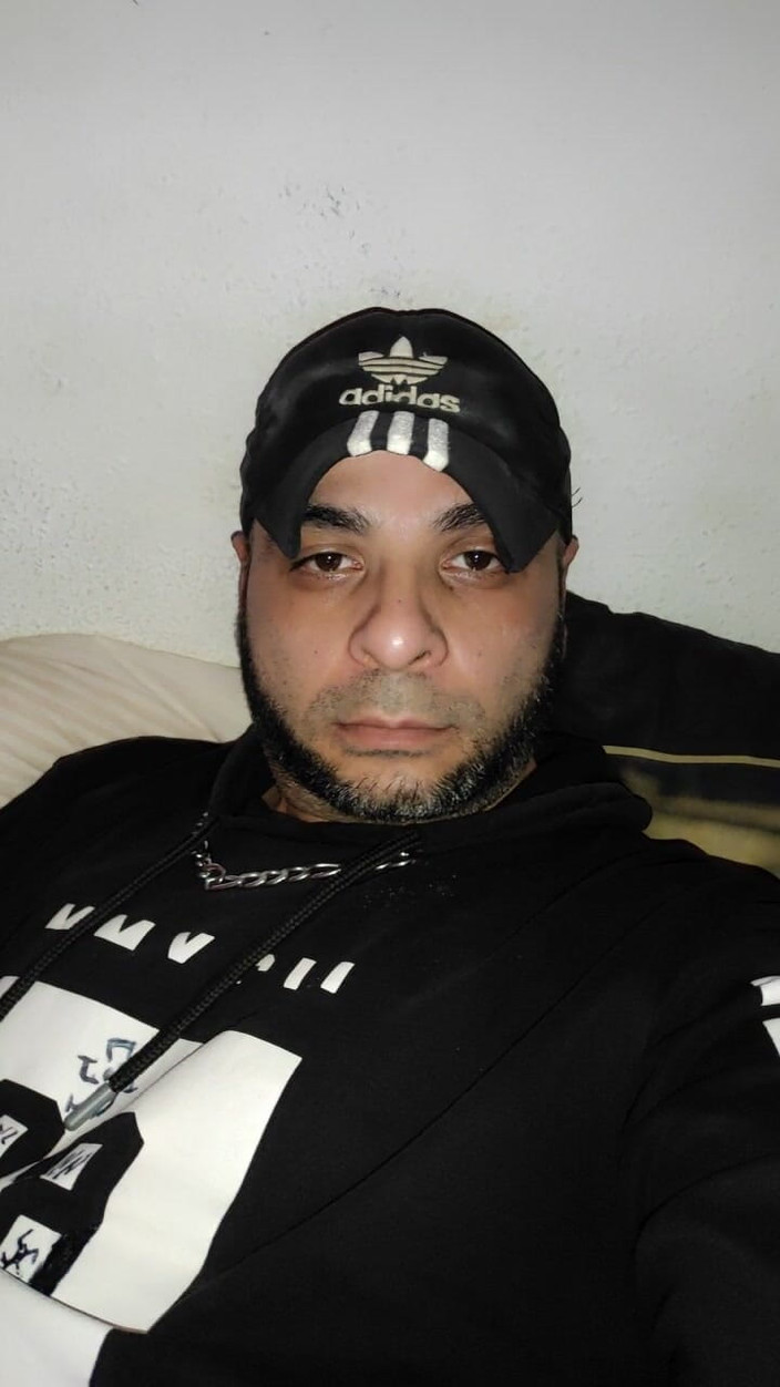 SmokedAlloy2: Dirtyjunkbro nepotřebují záchod, aby se vyčůrali. Dělá to všude! Mega špína!