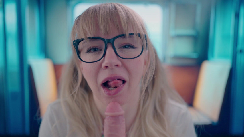 The Slut on the Train (Jolie Lyon)