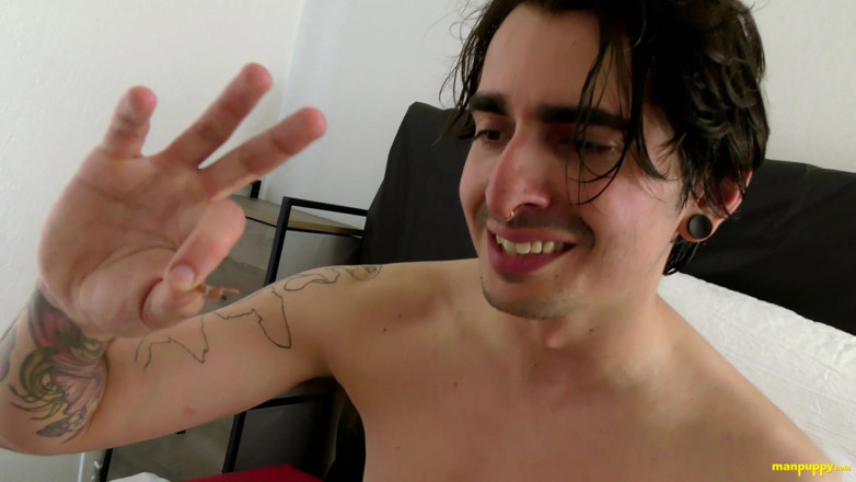 Man Puppy: Caught the Giant Jacking off
