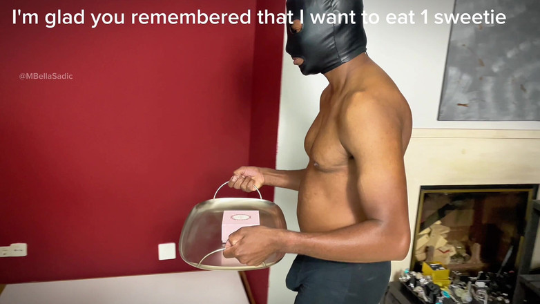 Danfetish: Chi ha mangiato le caramelle dalla scatola