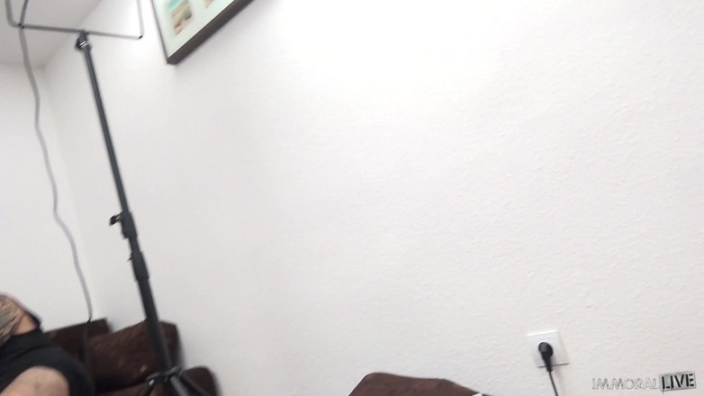 Immoral Live: Nataly gold's wilder ritt