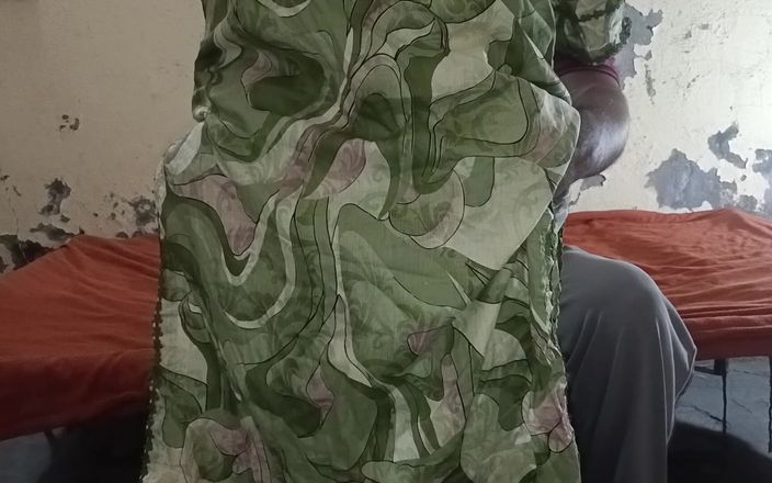 MHM: 这个已婚德西哥在她的幻想中迷失了