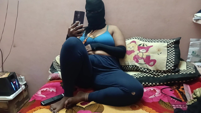 Reshma hot: Tamil Girl Video Call Fuck