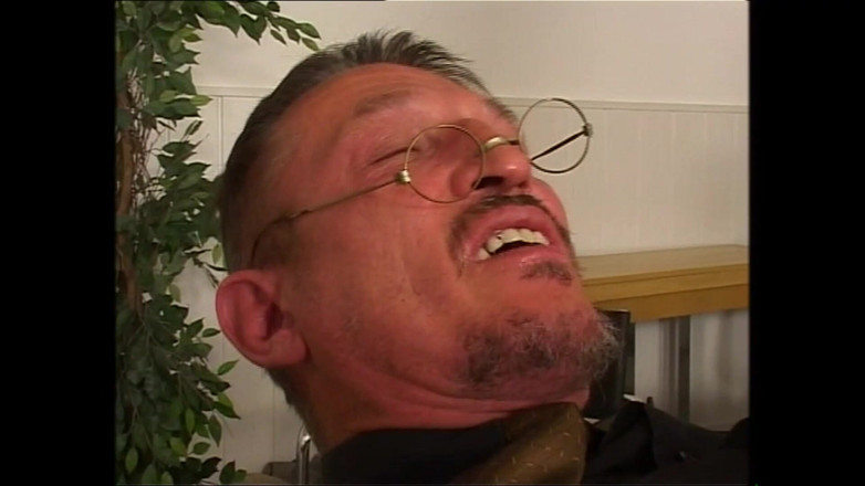 Deutschland porn: Tutto Il Mio Cazzo in Gola